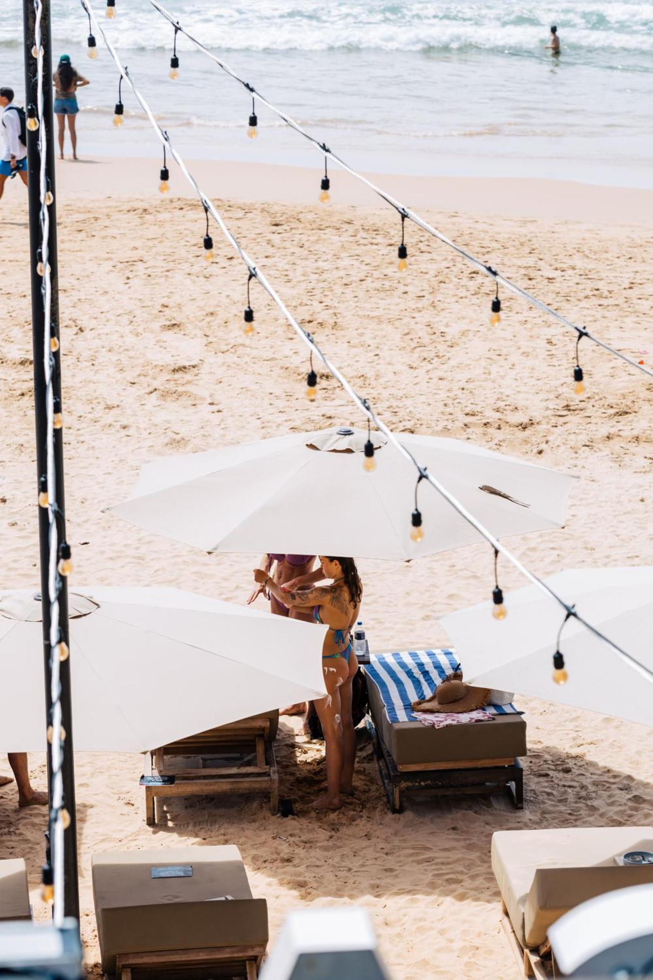 Sea Salt Society Hotel Hikkaduwa Kültér fotó