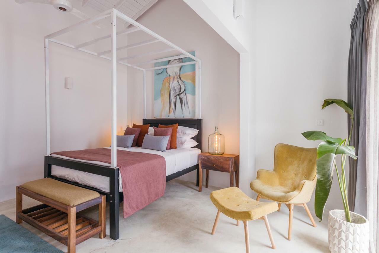 Sea Salt Society Hotel Hikkaduwa Kültér fotó