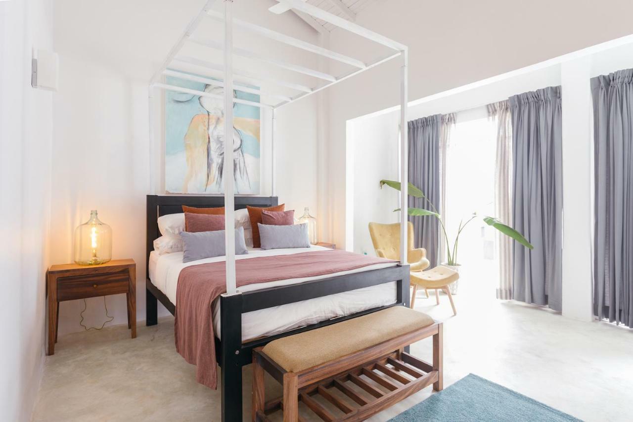 Sea Salt Society Hotel Hikkaduwa Kültér fotó